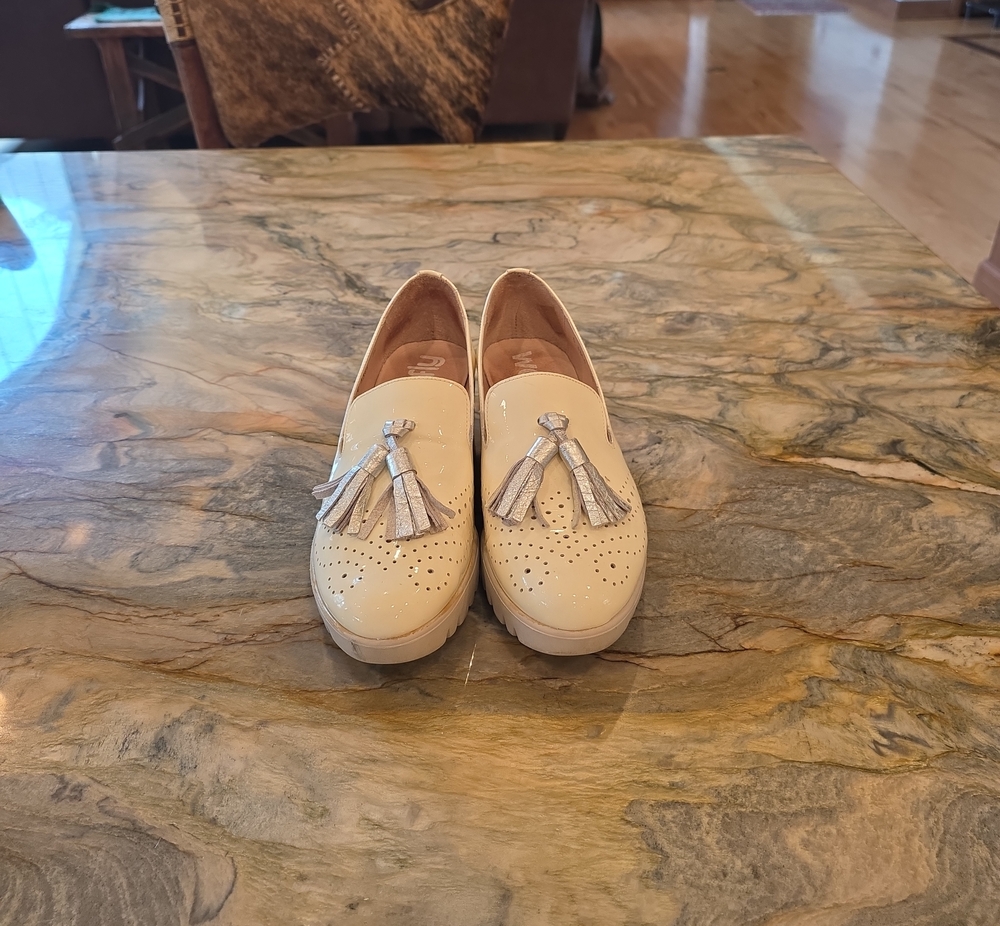 Cream Patent Tassel Loafers for Women